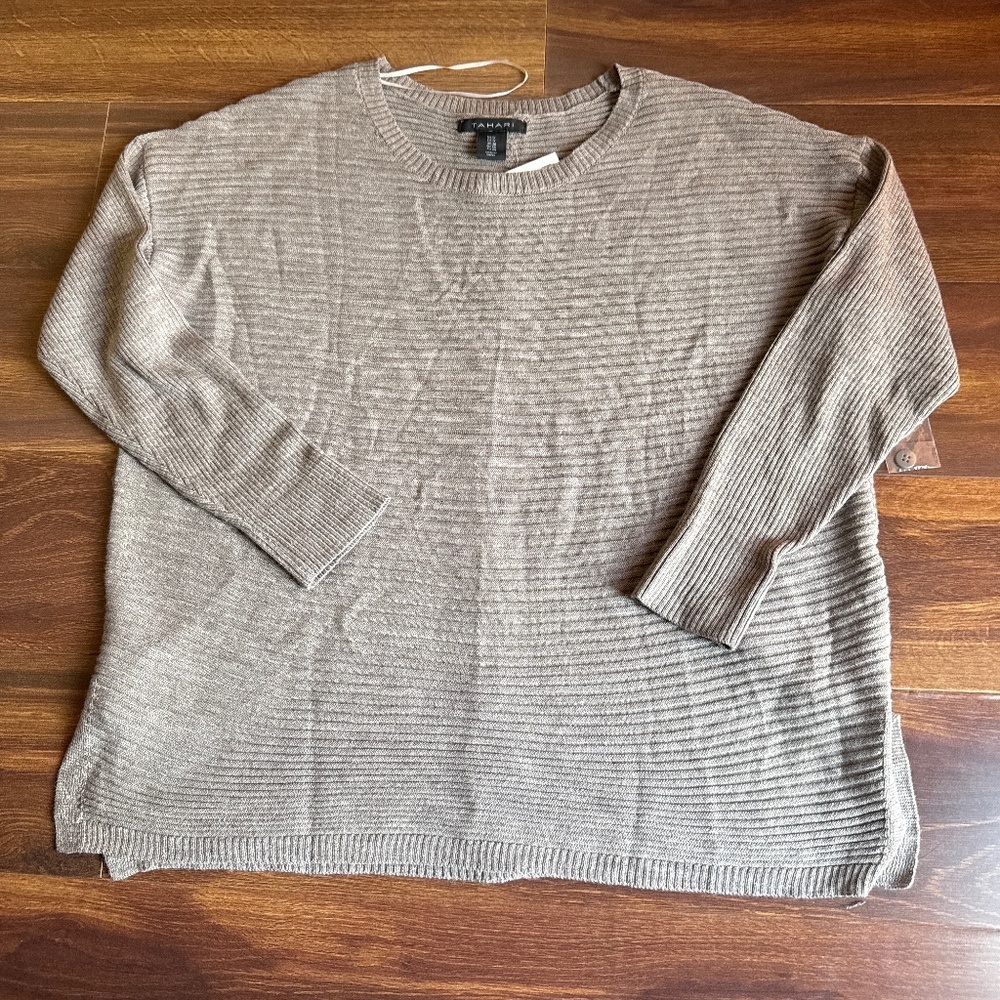 TAHARI Knit Wool blend Blouse Size 1X